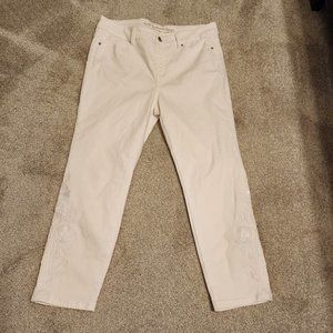 Soft Surroundings Alesia Fleur White Embroidered Straight Jeans Women’s Size PM